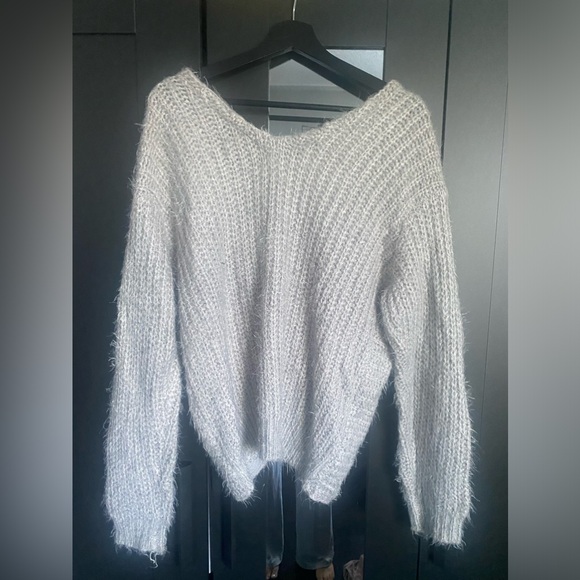 Mendocino Cozy Reversible Sweater - Picture 2 of 2